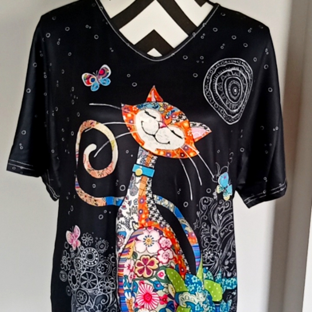 New Charming Cat Shirt